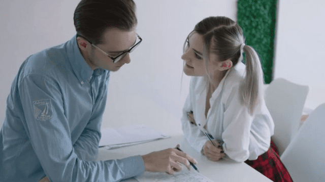 Cô bạn thân xinh đẹp với chiếc lồn dâm - rweiqmpt.sbs