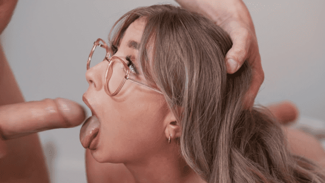 Em gái gạ chịch anh trai khi nghe thấy tiếng làm tình - rweiqmpt.sbs